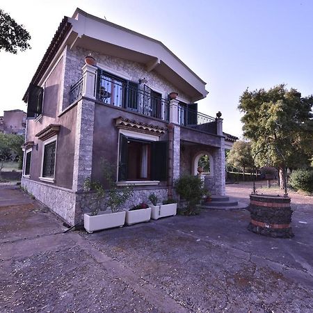 Villa Caterina, Alle Pendici Del Vulcano Etna Viagrande Exterior foto